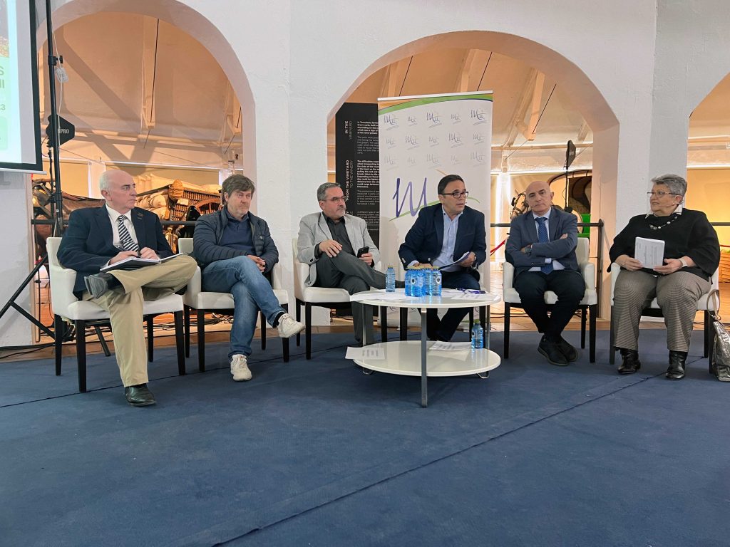 CUAS Mancha Occidental II analiza la aplicación de la digitalización de contadores en el regadío del Alto Guadiana