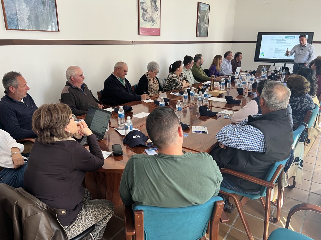El proyecto europeo Life TRIPLET celebra una jornada informativa sobre gestión eficiente del riego, en Tomelloso